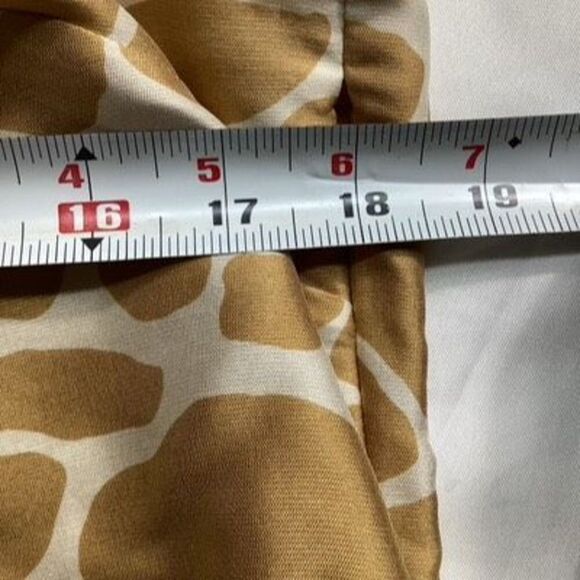 NEW J. Crew 100% Silk Giraffe Print Halter Top Sz 12 Side Zip - Picture 5 of 6